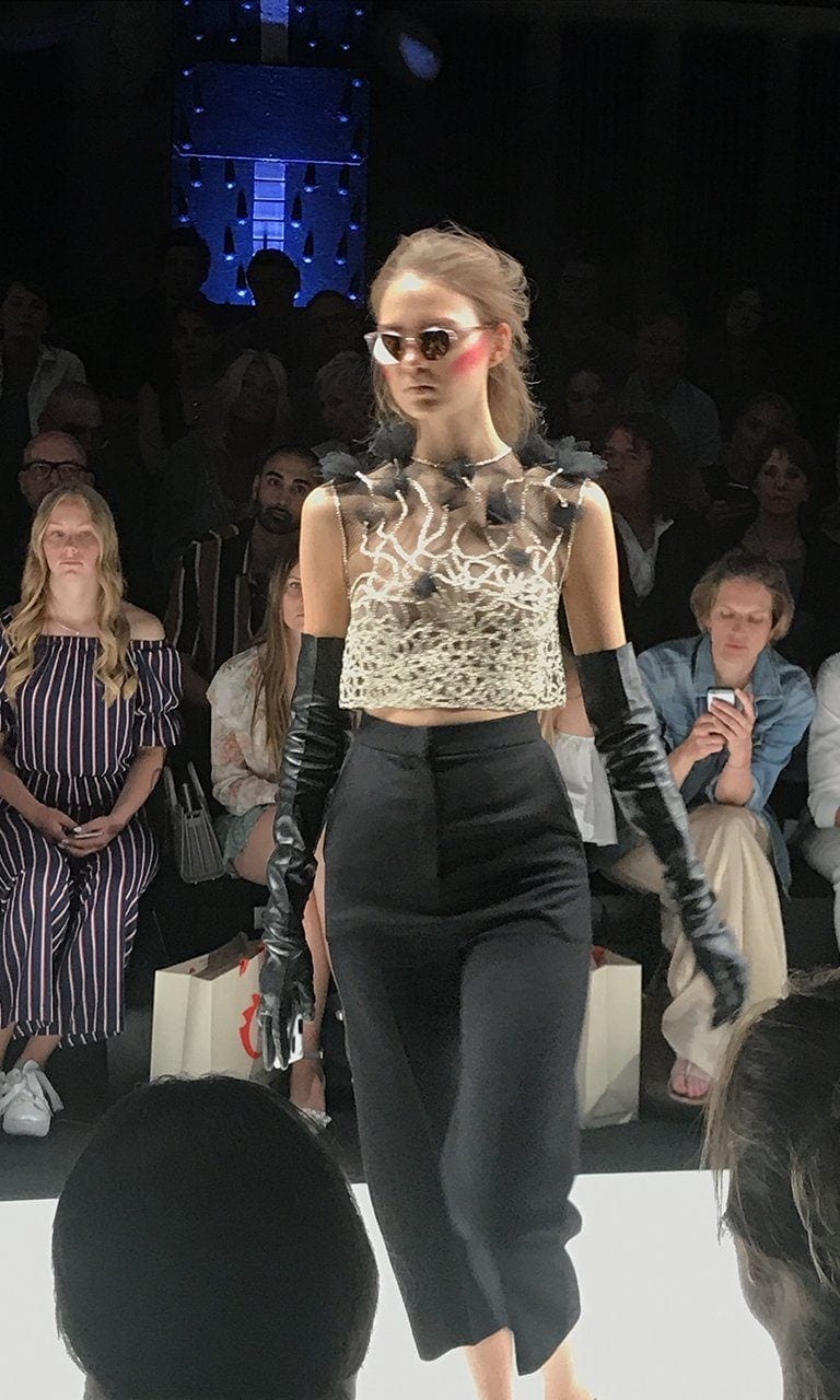 Fashion Week Berlin - Spring / Summer 19 7 My June Fashion Favorite - Jumpsuit mit Print